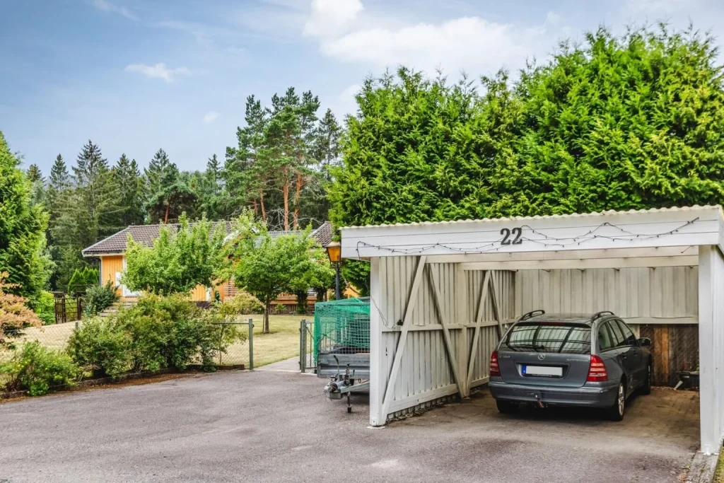 5. Takbyte pa╠e garage med korrugerat takpla╠et 1536x1024